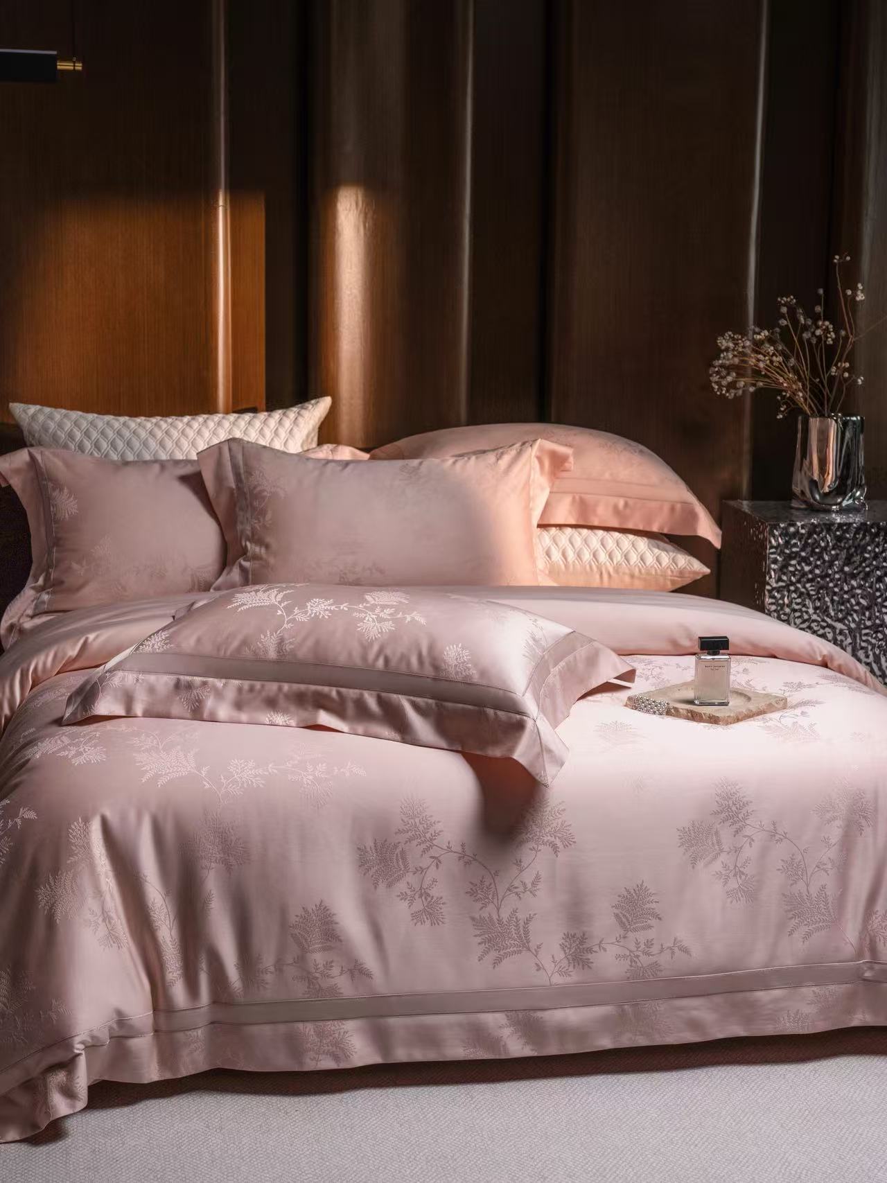 طقم أغطية سرير فاخر بنقشة زهور - مراجعة Home Textiles Bedding وسعره